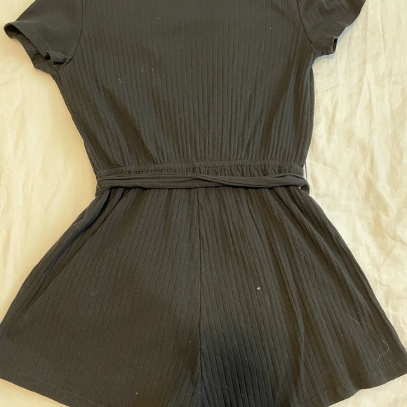 Surplice Neck Rib-Knit Belted Romper - Picture 4 of 4
